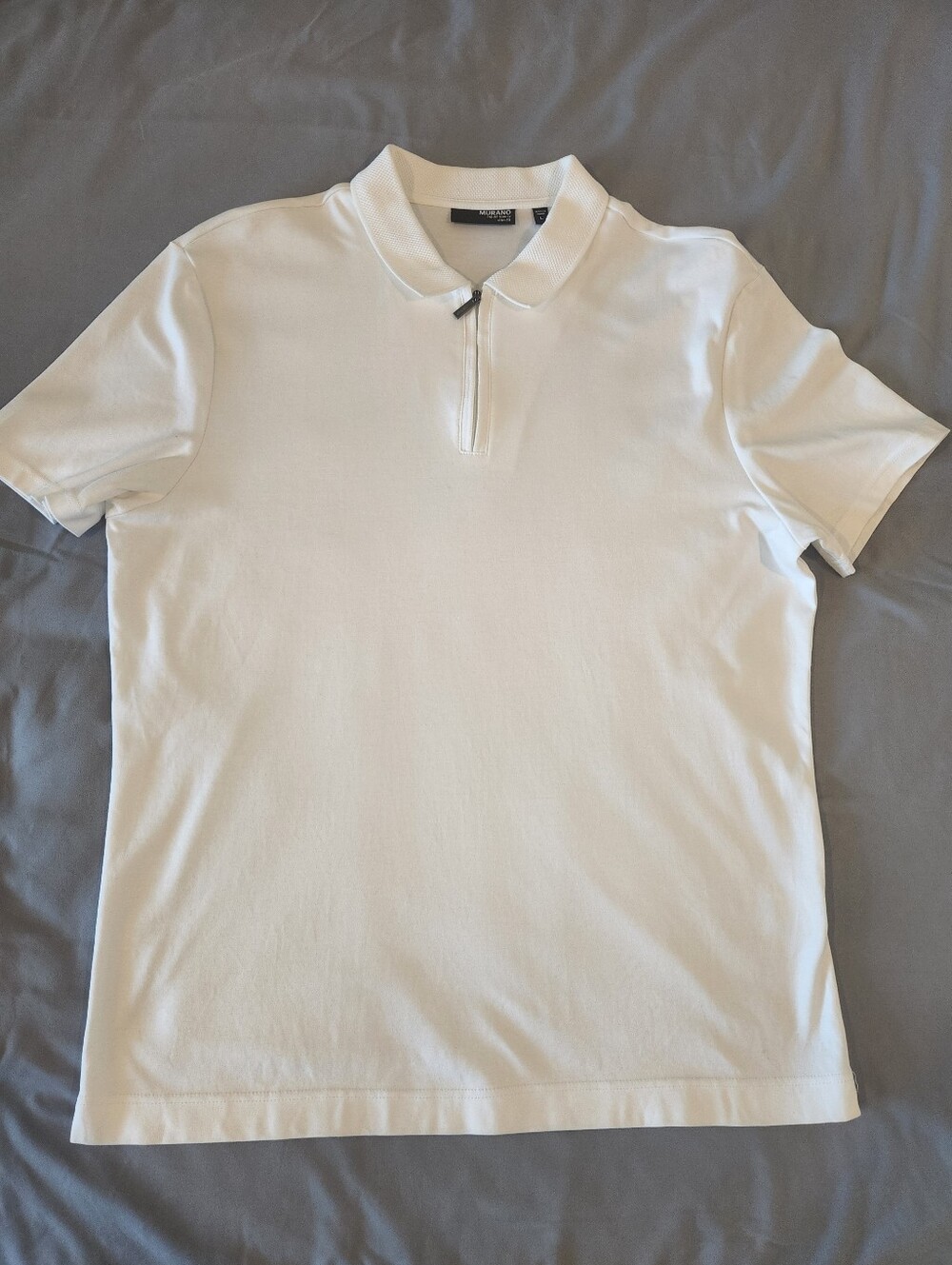 Murano Liquid Luxury Slim Fit White Polo Mens Large Short Sleeve Zip